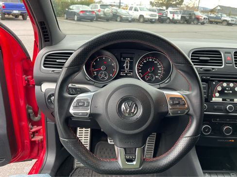 Used 2013 Volkswagen GTI Autobahn image 19