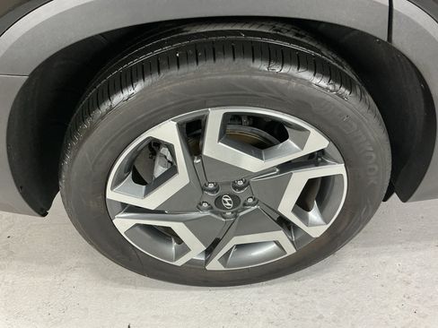 Used 2024 Hyundai Palisade Limited AWD/4WD image 5