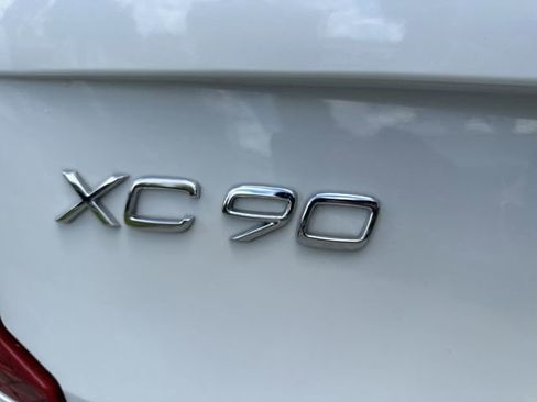 Used 2020 Volvo XC90 T6 Momentum AWD/4WD image 38