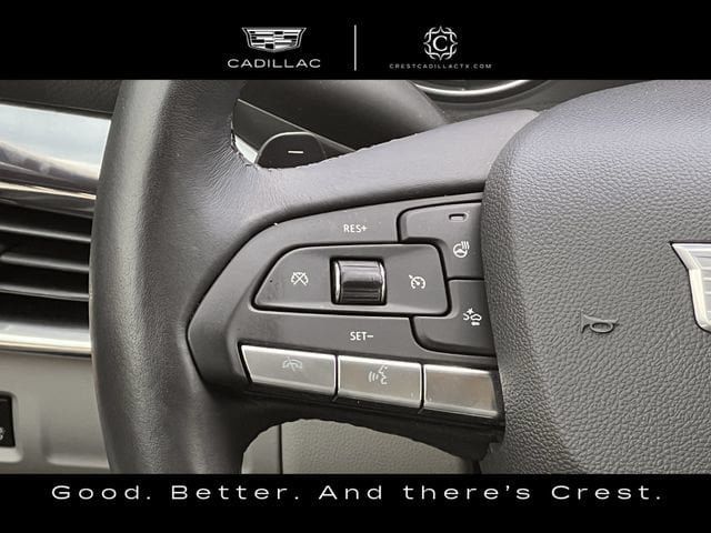 Used 2022 Cadillac XT4 Luxury w/ Cold Weather Package AWD/4WD image 15