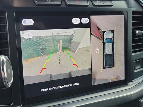 Certified 2024 Ford F250 Lariat w/ Sport Appearance Package image 28