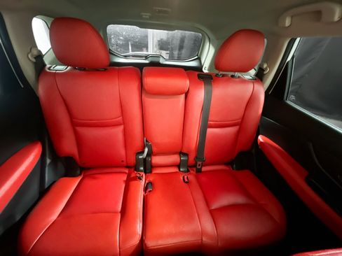 Used 2019 Nissan Rogue S w/ Special Edition Package image 31