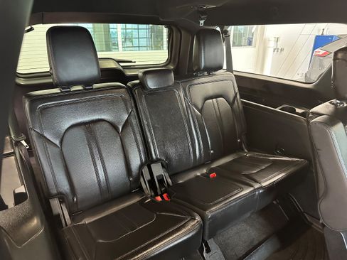 Used 2020 Ford Expedition Max Limited w/ Equipment Group 302A AWD/4WD image 15