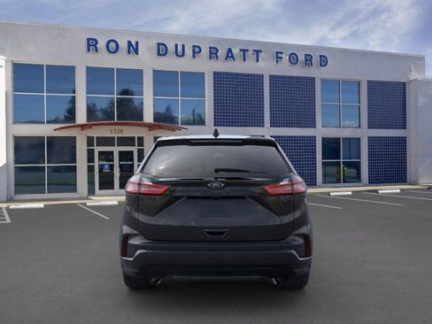 New 2024 Ford Edge SE w/ Black Appearance Package image 6