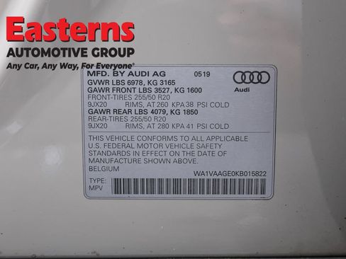 Used 2019 Audi e-tron Prestige w/ Prestige Package AWD/4WD image 34