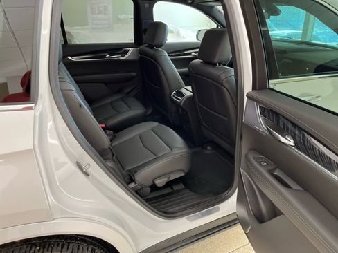 Used 2024 Cadillac XT6 Premium Luxury w/ LPO, Floor Liner Package image 14