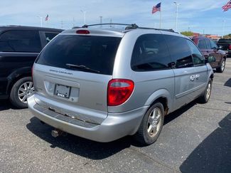 Used 2005 Dodge Grand Caravan SXT w/ Trailer Tow Prep Group FWD video 2
