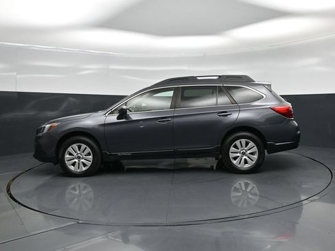 Used 2019 Subaru Outback 2.5i Premium AWD/4WD image 23