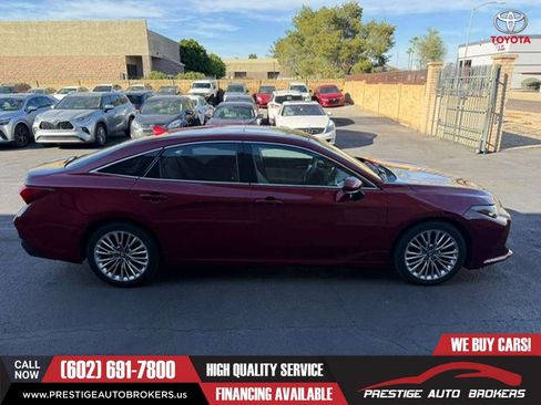 Used 2019 Toyota Avalon Limited w/ Advanced Safety Package FWD image 10