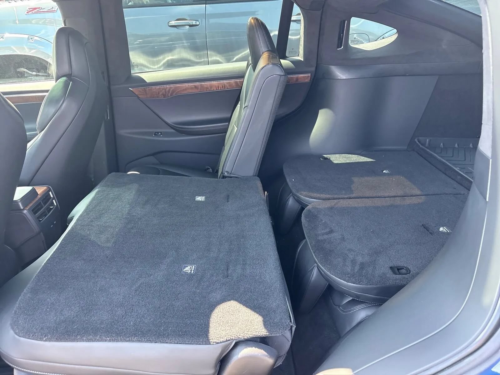 Used 2019 Tesla Model X Long Range AWD/4WD image 12