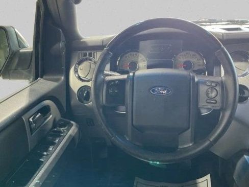 Used 2013 Ford Expedition Limited image 15