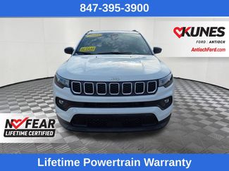 Used 2025 Jeep Compass Latitude video 2