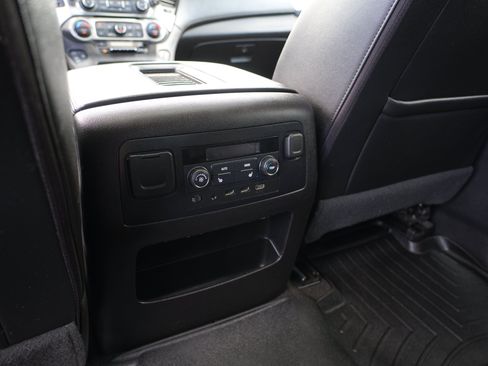 Used 2017 Chevrolet Tahoe LT AWD/4WD image 24