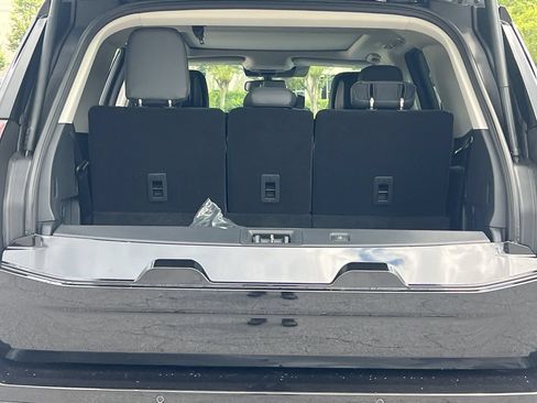 New 2027 Ford Expedition Active RWD image 19