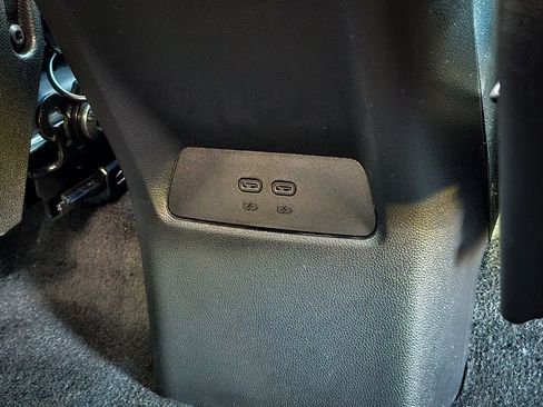 New 2026 GMC Terrain Elevation w/ Elevation Premium Package image 38