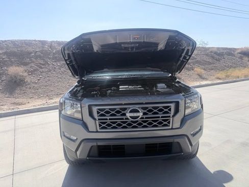 Certified 2024 Nissan Frontier SV w/ SV Convenience Package RWD image 38