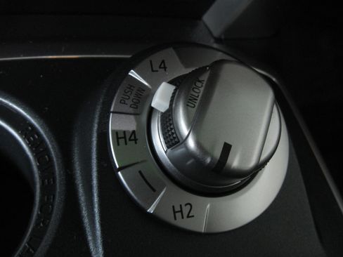 Used 2024 Toyota 4Runner SR5 Premium image 20