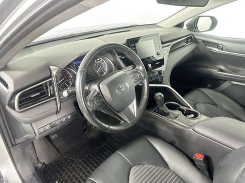 Used 2023 Toyota Camry SE FWD image 19