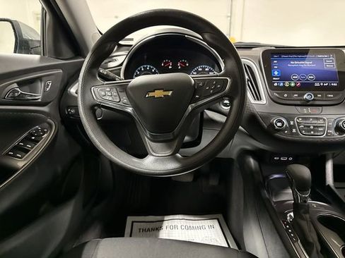 Used 2024 Chevrolet Malibu LT FWD image 11