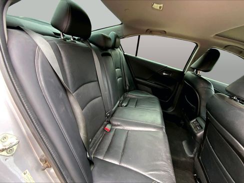 Used 2013 Honda Accord EX-L image 17