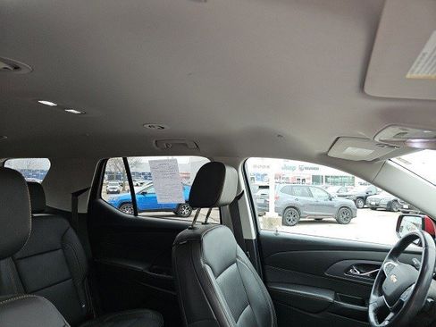 Used 2020 Chevrolet Traverse Premier image 13