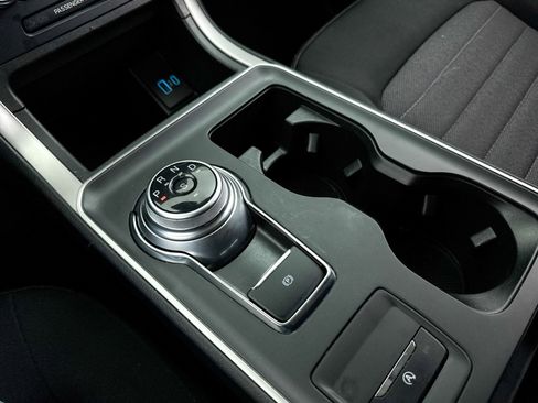 Used 2023 Ford Edge SE w/ Black Appearance Package image 26