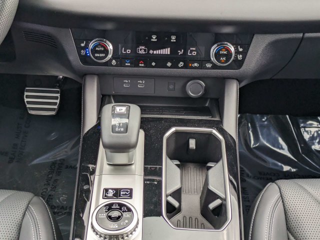 New 2026 Mitsubishi Outlander SEL AWD/4WD image 20