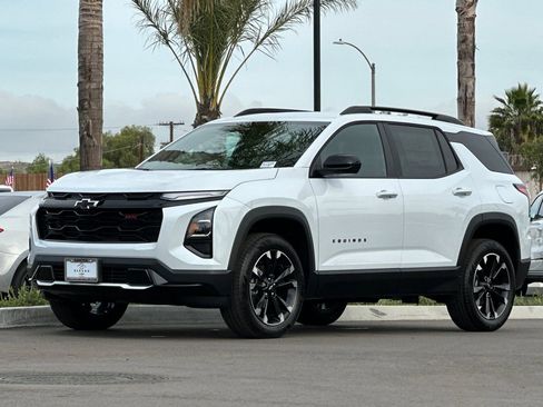 New 2026 Chevrolet Equinox RS FWD image 8