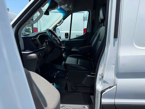 Used 2023 Ford Transit 250 Medium Roof w/ Load Area Protection Package RWD image 15