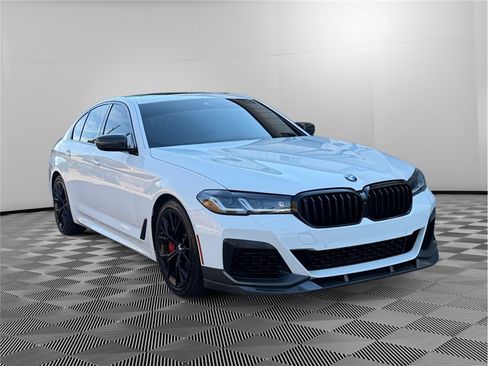 Used 2021 BMW M550i xDrive w/ Premium Package AWD/4WD image 7