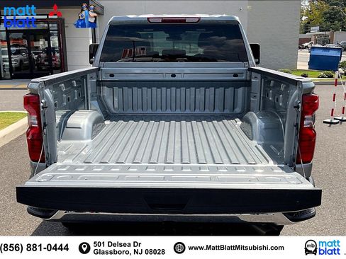 Used 2025 Chevrolet Silverado 2500 LT w/ Convenience Package image 38