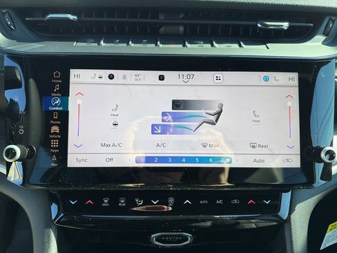 New 2026 Jeep Grand Cherokee Limited w/ Limited Altitude Package image 38