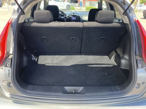Used 2011 Nissan Juke SV AWD/4WD image 23