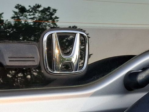 Used 2006 Honda CR-V LX image 28