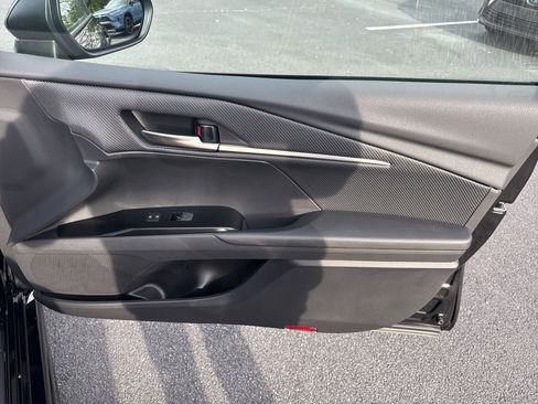 New 2025 Toyota Camry Hybrid image 34