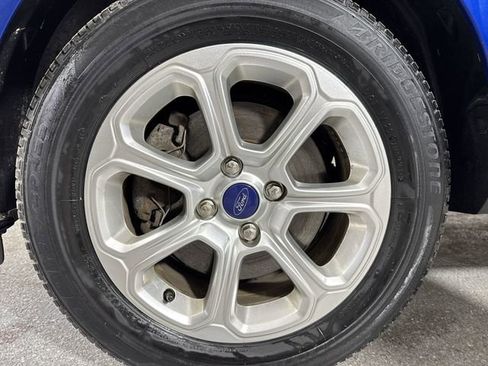 Used 2018 Ford EcoSport SE image 5