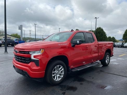 Used 2022 Chevrolet Silverado 1500 RST w/ Convenience Package II image 3