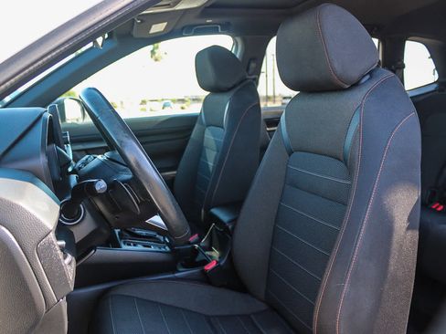 Used 2025 Honda CR-V Sport image 17