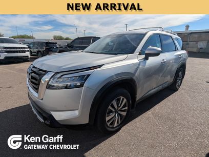 Used 2022 Nissan Pathfinder SL