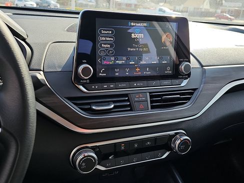 New 2026 Nissan Altima 2.5 SV image 11