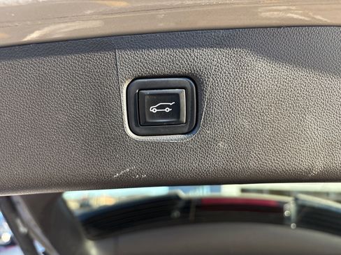 Used 2021 Chevrolet Blazer LT image 21