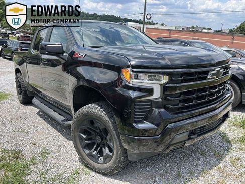 Used 2024 Chevrolet Silverado 1500 RST w/ Z71 Off-Road Package AWD/4WD image 1