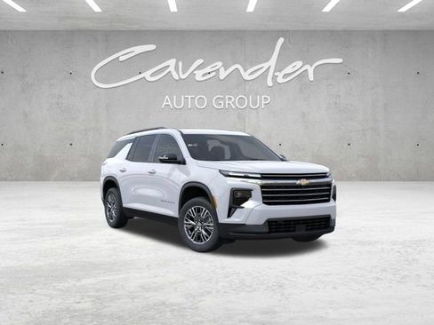 New 2026 Chevrolet Traverse LT FWD image 1