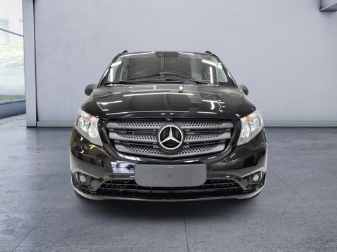 Used 2016 Mercedes-Benz Metris Passenger image 9