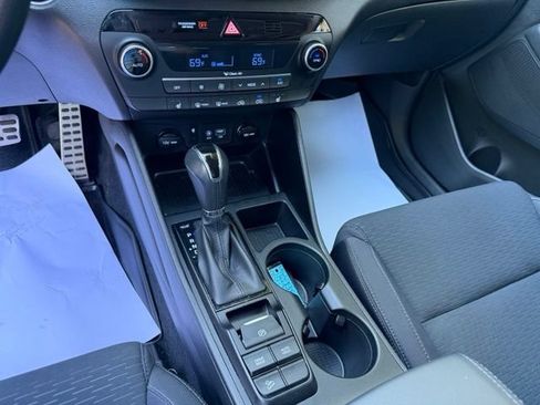 Used 2019 Hyundai Tucson Night AWD/4WD image 23