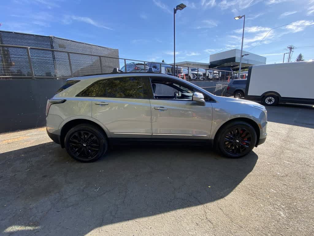 Used 2023 Cadillac XT5 Sportv w/ Technology Package AWD/4WD image 7