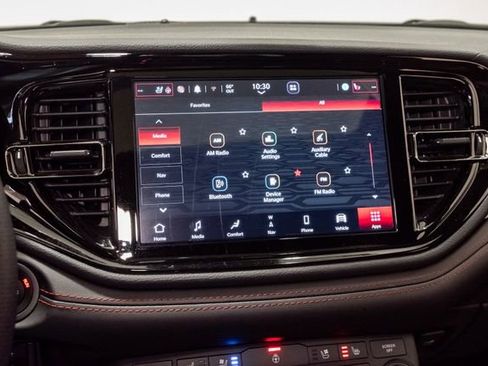 Used 2025 Dodge Durango R/T AWD/4WD image 21