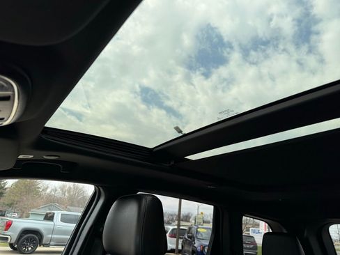 Used 2020 Jeep Grand Cherokee Limited w/ Luxury Group II image 34