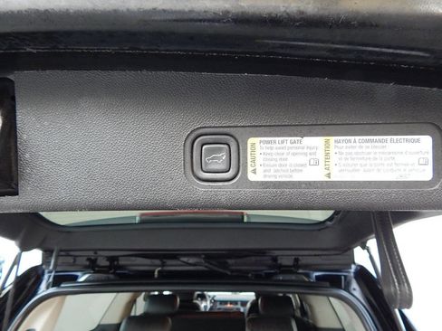 Used 2007 GMC Yukon XL Denali image 40