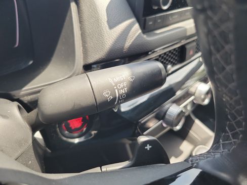 Certified 2022 Honda Civic Sport image 29
